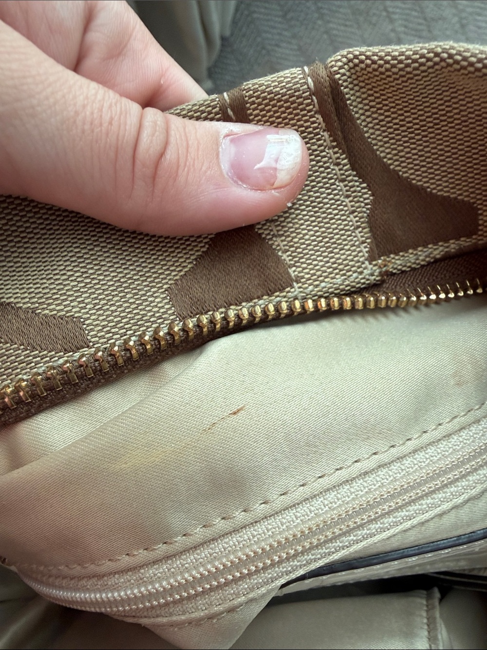 Y2K Coach Carly Signature Hobo Bag - Picture 15 of 16